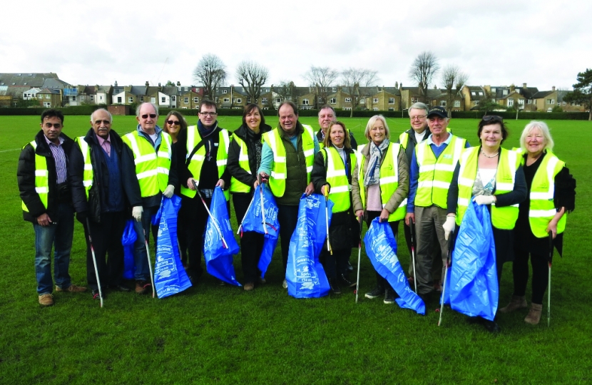 Stephen Hammond MP and local Conservatives are campaigning to clean up Merton